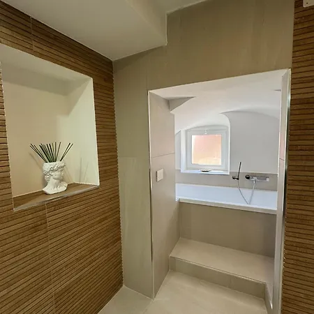 ゲストハウス Mare Luna ナポリ