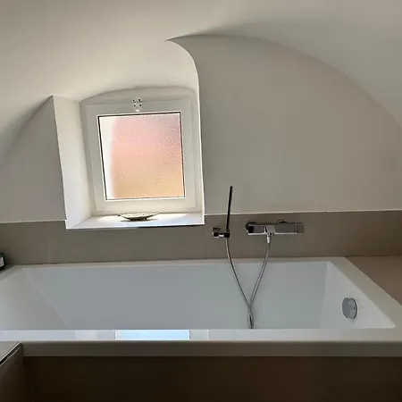 Mare Luna 4* نابولي