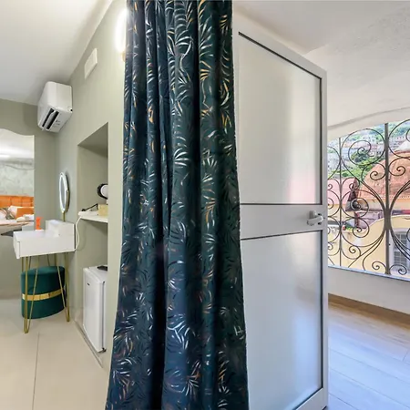 Mare Luna 4* Neapel