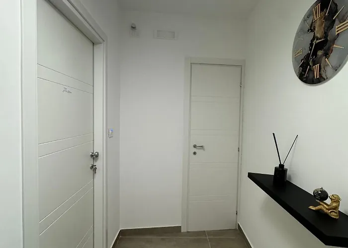 게스트하우스 Mare Luna 3*